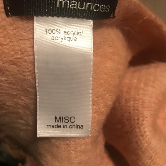 Blush scarf 🧣 SO soft! - Picture 3 of 4